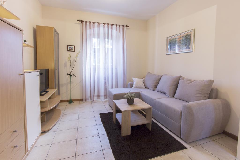 Apartment Tina Zadar Extérieur photo
